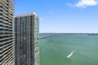 480 NE 31st St, Unit 3906 in Miami, FL - Foto de edificio - Building Photo