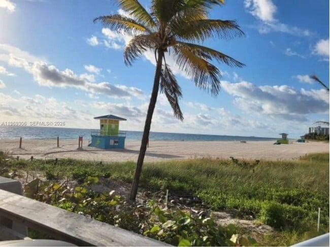 3220 NE 10th St in Pompano Beach, FL - Building Photo - Building Photo