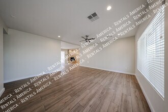 105 E Hermosa Dr in Tempe, AZ - Building Photo - Building Photo