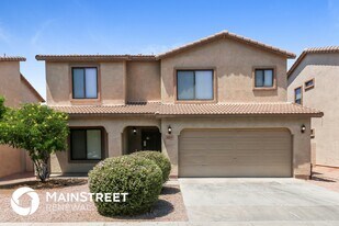 2160 E Greenlee Ave in Apache Junction, AZ - Building Photo