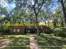 1024 SW 76 Terrace in Gainesville, FL - Building Photo