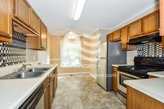 21 Harrington Ct in Columbia, SC - Foto de edificio - Building Photo