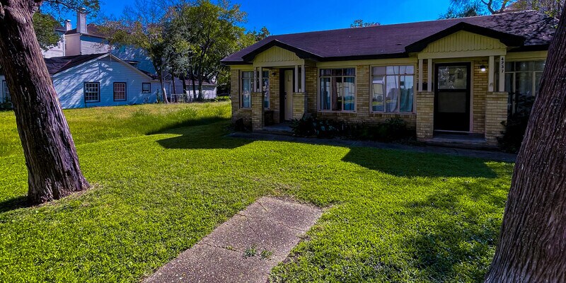 4235 Gibson St Photo