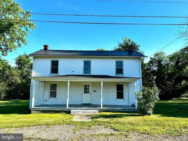 property at 303 E Lee St