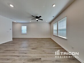 2472 Lennox Rd SE in Conyers, GA - Building Photo - Building Photo