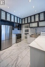 1720 Eglinton Ave E in Toronto, ON - Building Photo - Building Photo