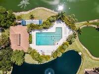 5656 Ashton Lake Dr in Sarasota, FL - Building Photo - Building Photo