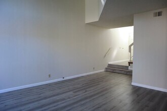 34888 Sea Cliff Terrace in Fremont, CA - Building Photo - Building Photo