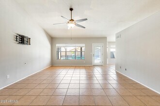 2545 E Granite View Dr in Phoenix, AZ - Building Photo - Building Photo