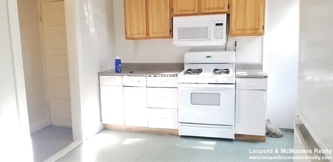 property at 32 Salem St