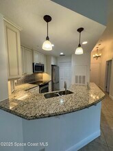 7667 N Wickham Rd in Melbourne, FL - Building Photo - Building Photo