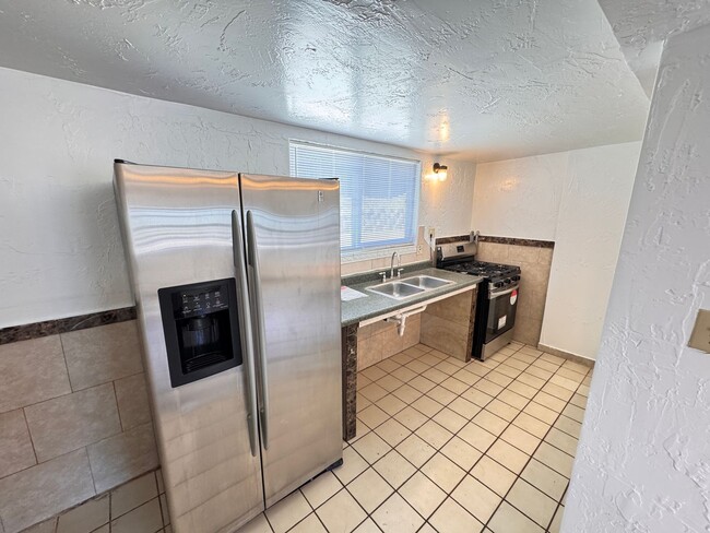 property at 1335 W Vista Way