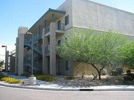 Rancho Cielo in Phoenix, AZ - Building Photo