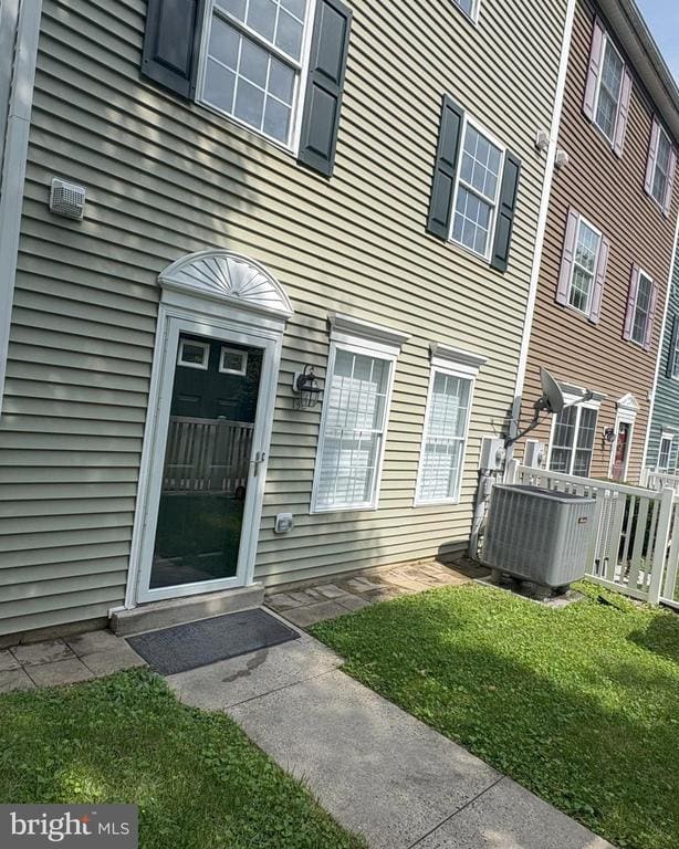 property at 132 N Altamont Ave