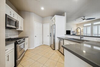 5239 Schuler St in Houston, TX - Building Photo - Building Photo