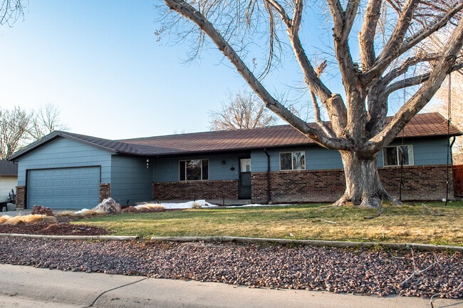 property at 1008 Beech Ave