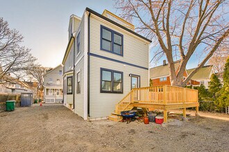 5 Malvern Ter in Medford, MA - Foto de edificio - Building Photo