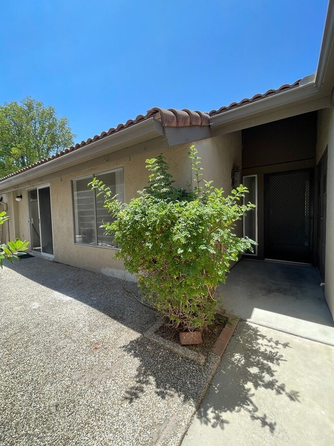 property at 17403 Plaza Otonal
