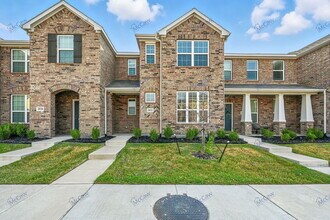 2832 Baneberry Ln in Mesquite, TX - Building Photo - Building Photo