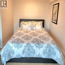 928 Richards St in Vancouver, BC - Building Photo - Building Photo