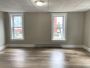 103 S Church St in Waynesboro, PA - Building Photo - Building Photo