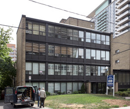 Gaylord Apartments A & B in Toronto, ON - Building Photo - Building Photo