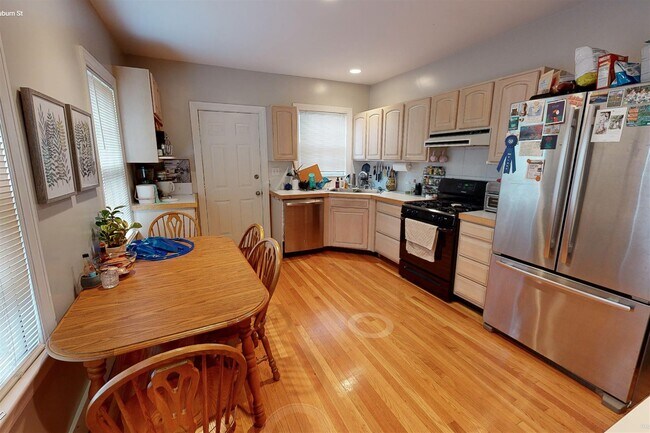 property at 14 Mount Auburn St