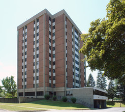 Danforth Tower East in Rochester, NY - Building Photo - Building Photo