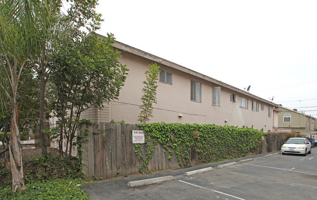 Texas St. Apartments in San Diego, CA - Building Photo - Building Photo