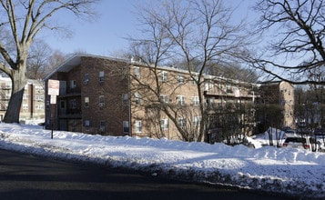 1 Glencar Ave in New Rochelle, NY - Building Photo - Building Photo