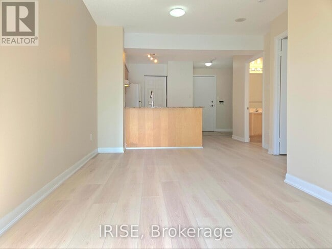 property at 323 Richmond St E