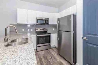 Cottages at Torin Point in Colorado Springs, CO - Building Photo - Building Photo