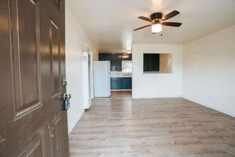 2018 Nelson Rd in Mckinleyville, CA - Building Photo - Building Photo