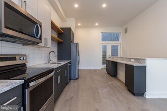 1339 N Marston St in Philadelphia, PA - Building Photo - Building Photo