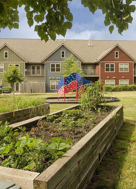 Elven Sted in Stoughton, WI - Building Photo