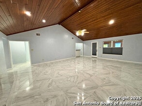 6318 Firestone Pkwy in San Antonio, TX - Building Photo - Building Photo