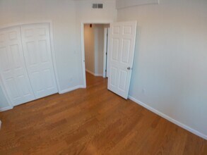 610 Shawmut Ave, Unit 2 in Boston, MA - Foto de edificio - Building Photo