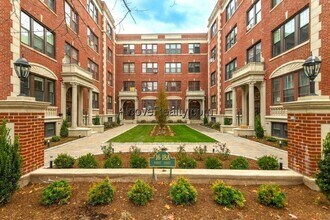 17 Forest St in Cambridge, MA - Building Photo - Building Photo