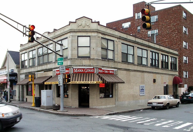 16 Union Sq