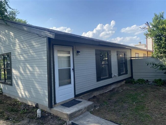 property at 1311 Bayou Dr