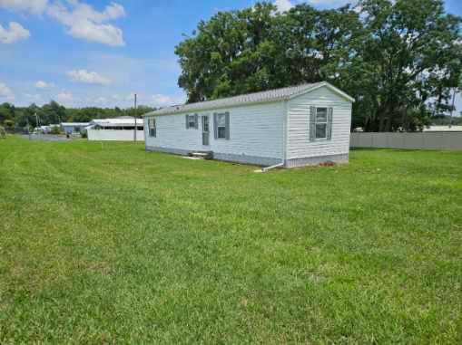 36028 Sassy Way in Dade City, FL - Building Photo