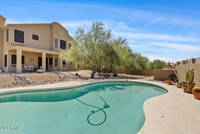 6772 E Duane Ln in Scottsdale, AZ - Foto de edificio - Building Photo