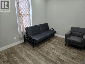 138 Murray St in Brantford, ON - Building Photo - Building Photo