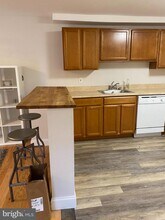 2205 N Charles St in Baltimore, MD - Building Photo - Building Photo