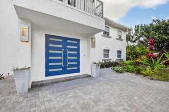 2900 Greenbriar Blvd in Wellington, FL - Building Photo - Building Photo