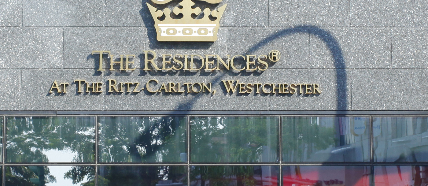 Ritz-Carlton Residences Westchester in White Plains, NY - Foto de edificio