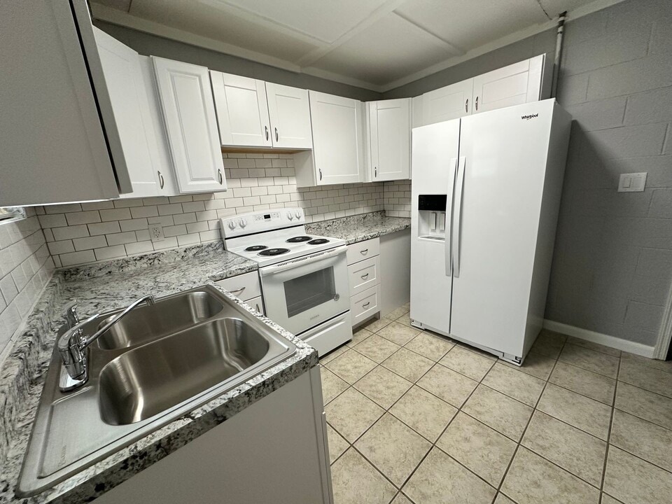 918 Stinson St in Leesburg, FL - Building Photo