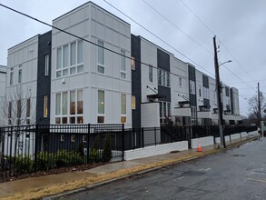 890 Proctor St Nw in Atlanta, GA - Building Photo - Building Photo