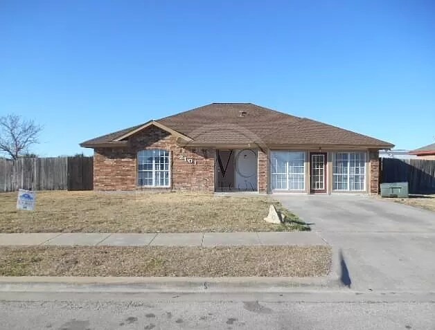 2101 Ruger Dr in Killeen, TX - Building Photo