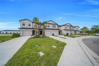 4243 Caterina Ct in North Fort Myers, FL - Building Photo - Building Photo